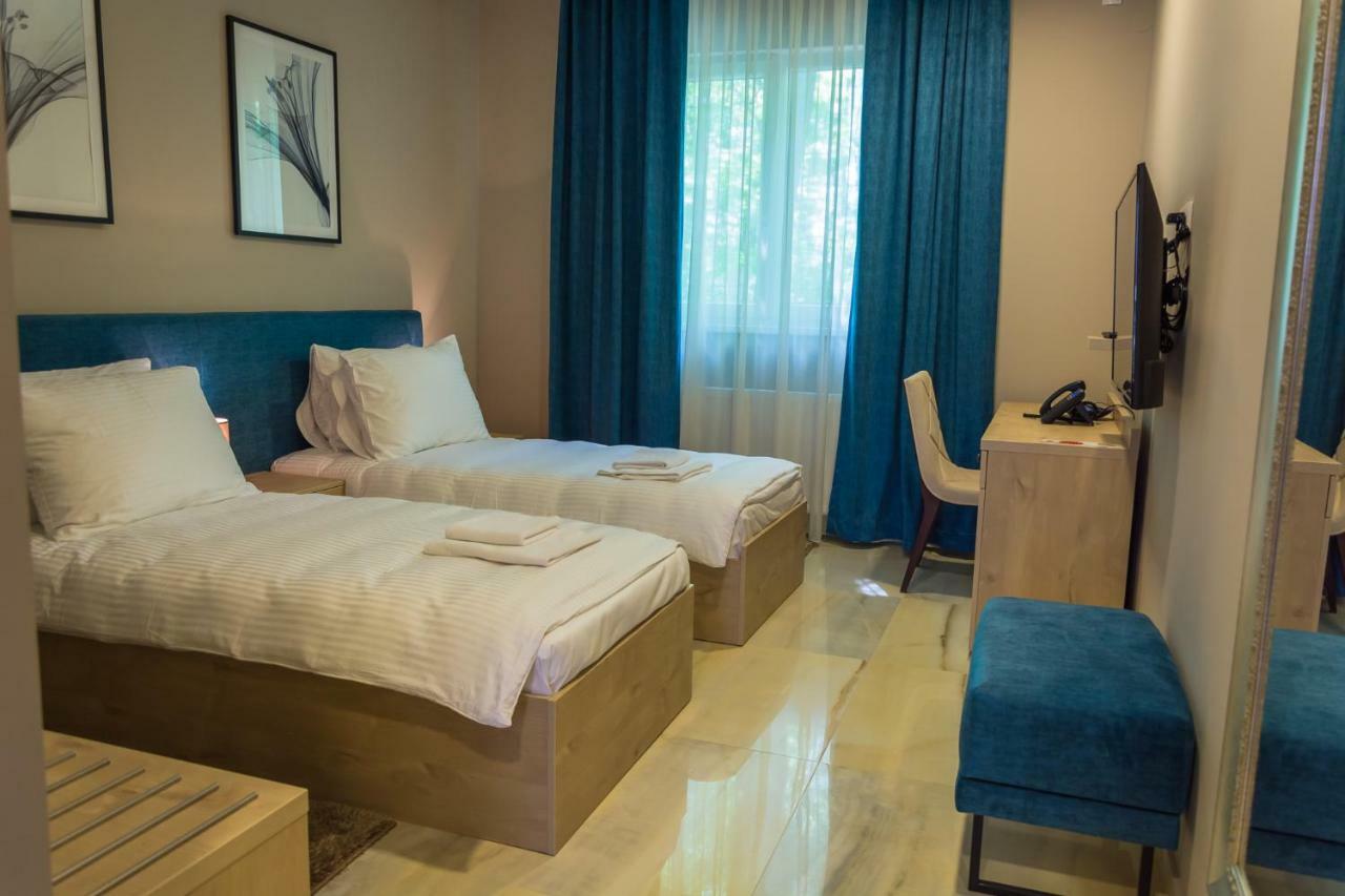 Hotel & Distillery Monogram Gradac  Zewnętrze zdjęcie